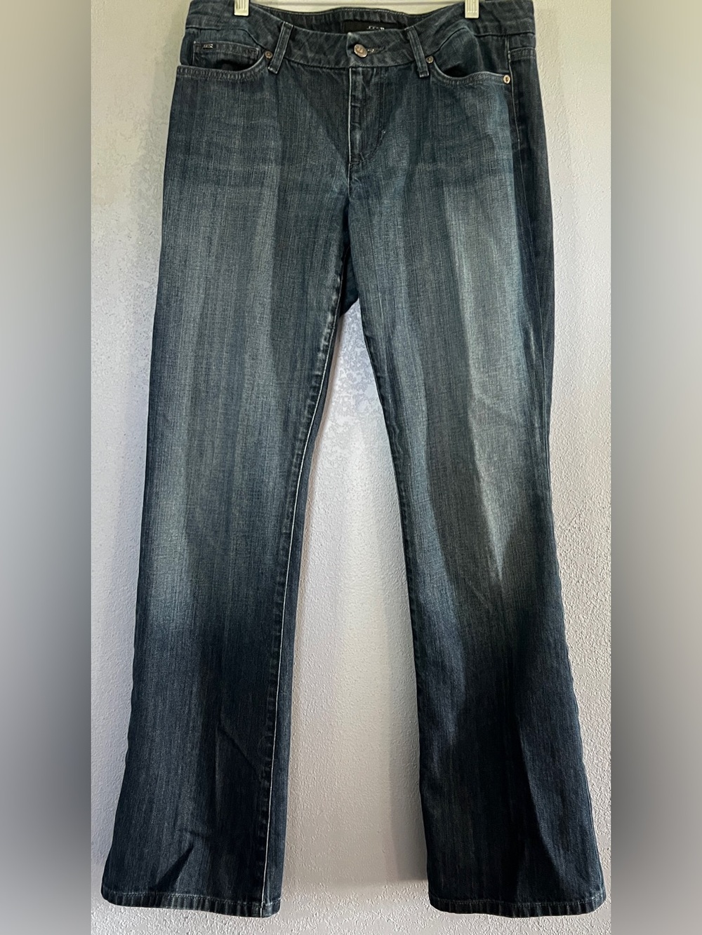 Joe's Jeans Women's Bootcut Dark Blue Faded Denim Size 31